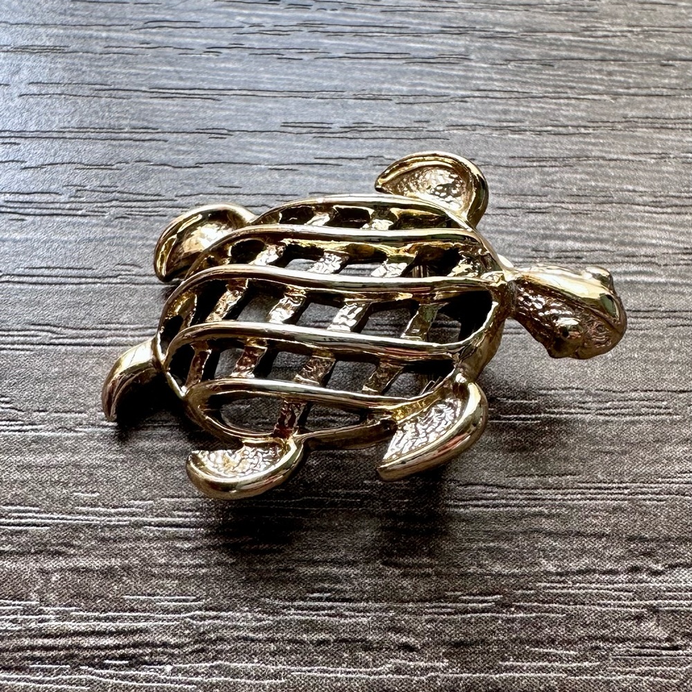 Gerry’s Gold Tone Sea‎ Turtle Pin